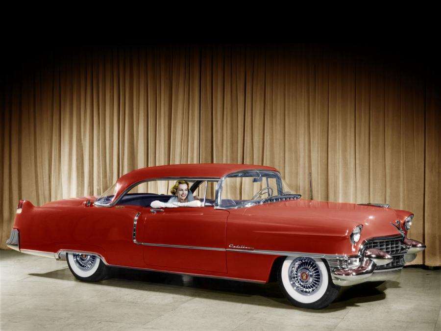  Cadillac Series 62 Coupe deVille 1955 года  (фото 8 из 9)